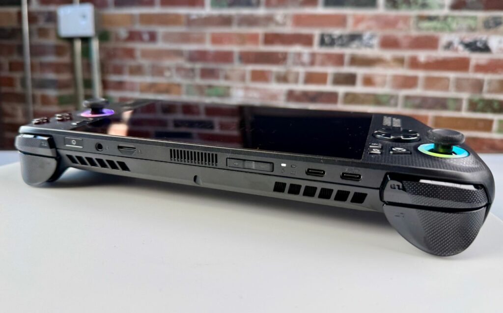 Asus Xbox Ally X ports 